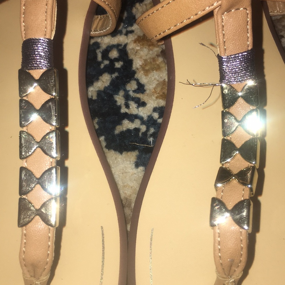 Report Brand tan size 8 gently used sandals - Picture 3 of 8